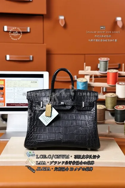 에르메스 버킨 25 무광 앨리게이터 가방 17928