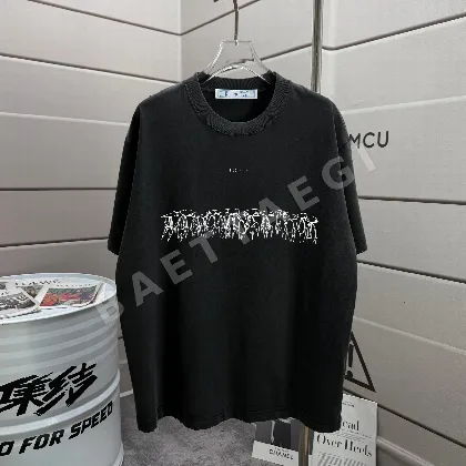 오프화이트 워시 가공 크루넥 반팔 티셔츠 49579