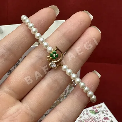 디올 에나멜 플라워 라인스톤 진주 팔찌 178523