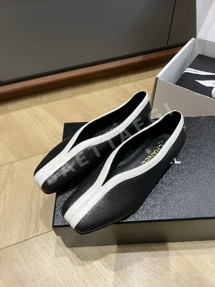 샤넬 26S 컬러 블록 로퍼 108111