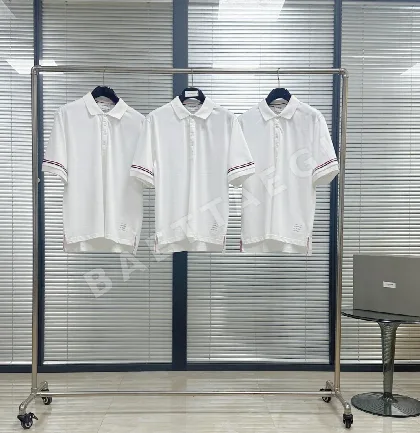 톰브라운 더블 슬리브 스트라이프 남성 반팔 폴로셔츠 50617