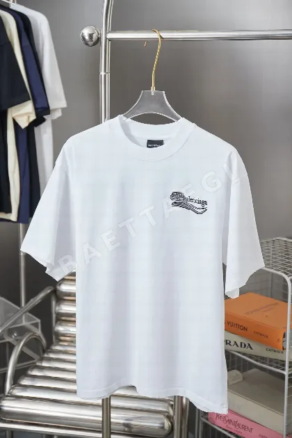 발렌시아가 레터 로고 자수 남성 반팔 티셔츠 49158