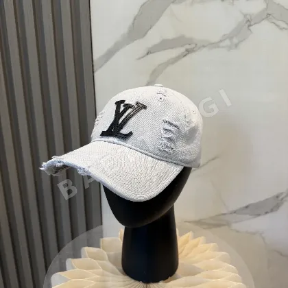 루이비통 캡 186125
