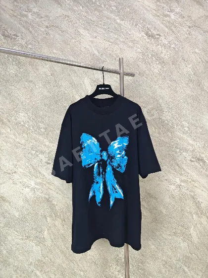 발렌시아가 리본 프린트 남성 반팔 티셔츠