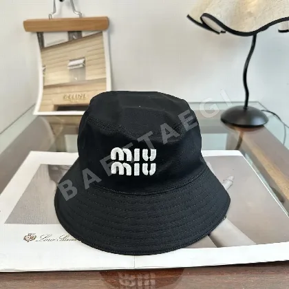 미우미우 모자 185831 Miu Miu Cap