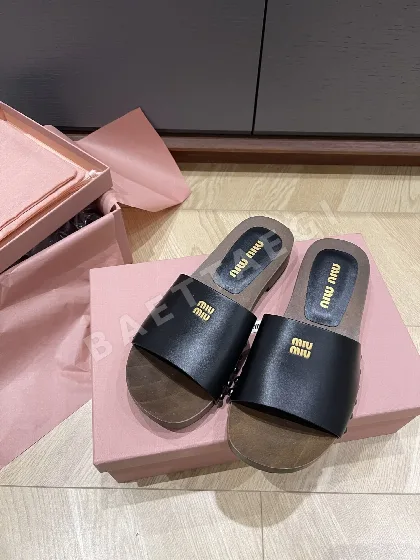 미우미우 나무 클로그 샌들 24132