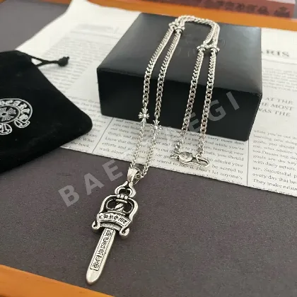 크롬하츠 크로스 앤 플라워 펜던트 목걸이 126857