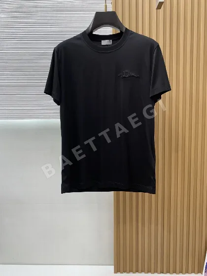 디올 크루넥 반팔 티셔츠 47588