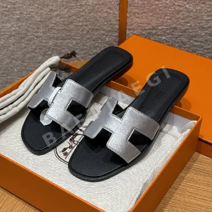 에르메스 오란 슬리퍼 117513
