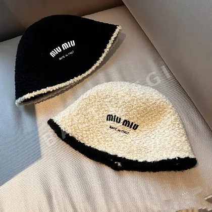미우미우 모자 81156 Miu Miu Cap