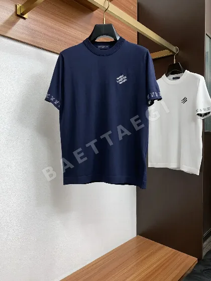 루이비통 남성 크루넥 니트 반팔 티셔츠 139040