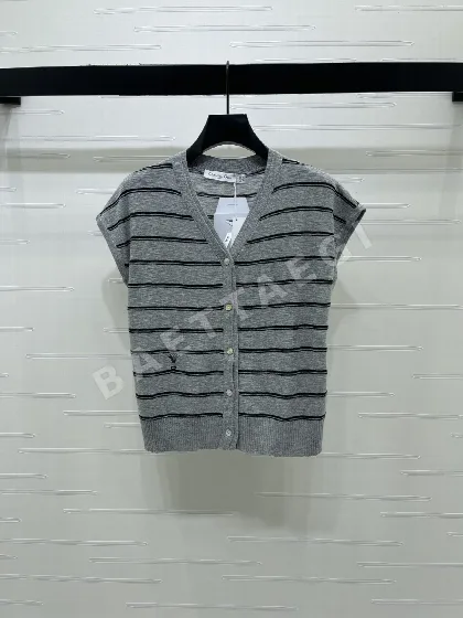 디올 여성 반팔 92719