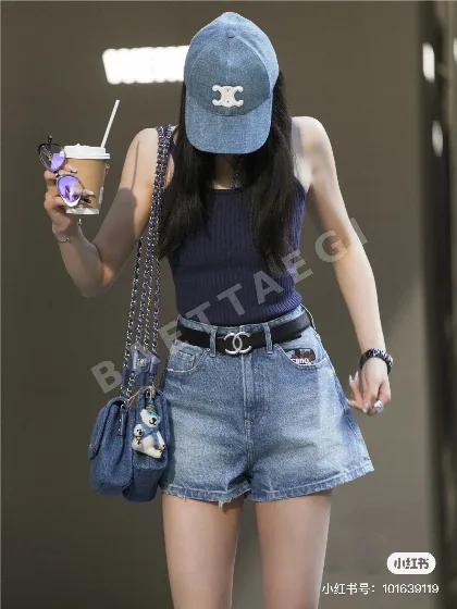 셀린느 개선문 자수 로고 데님 캡 83636