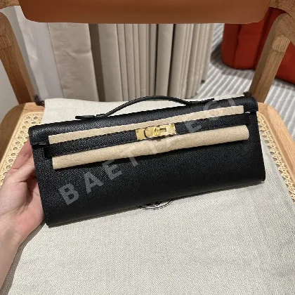 에르메스 켈리 클러치백 블랙 앱송 가죽 골드 장식 31 CM 144988