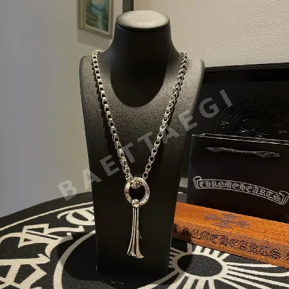 크롬하츠 크로스 다이아몬드 클라스프 목걸이 125673