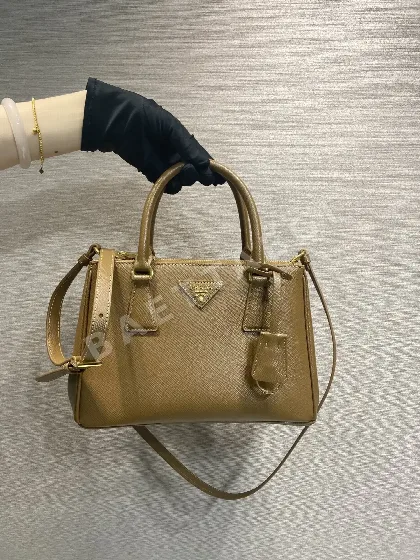 프라다 캐러멜 가방 188944