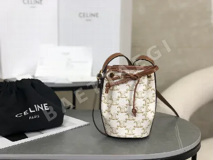 셀린느 트리옴프 미니 버킷백 10H492 86481