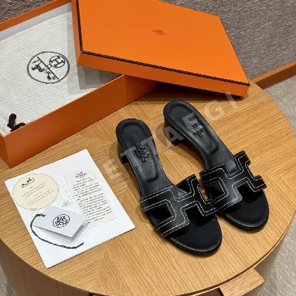 에르메스 오란 슬리퍼 117548