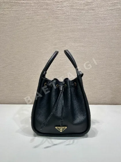 프라다 수입 카프스킨 버킷백 1BE087