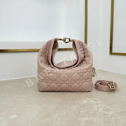 디올 투쥬르 호보 버킷 가방 147575