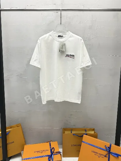 발렌시아가 불규칙 코카콜라 남성 반팔 티셔츠 49140