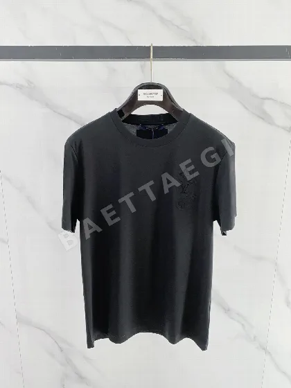 루이비통 크루넥 반팔 티셔츠 148345