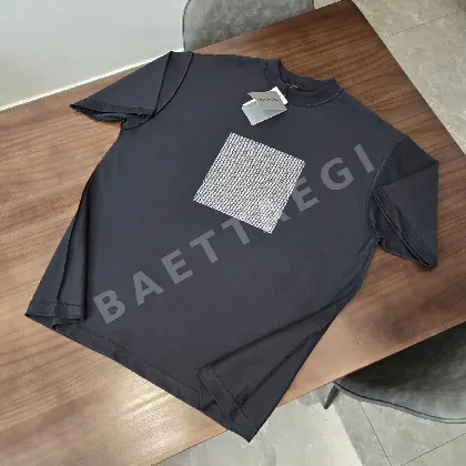발렌시아가 역방향 프린트 남성 반팔티셔츠