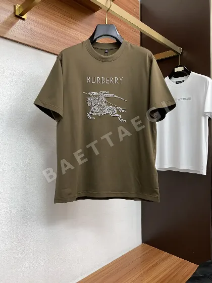 버버리 머서라이즈드 코튼 크루넥 반팔 티셔츠 P300
