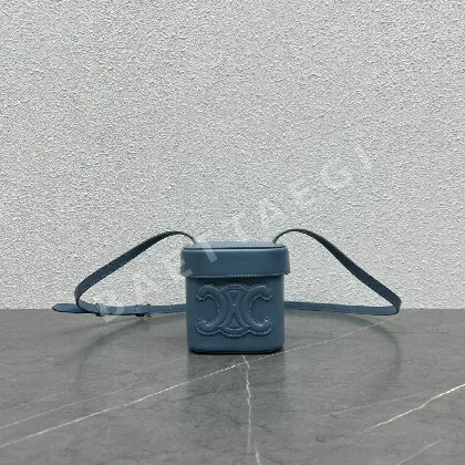 셀린느 BOXTRIOMPHE 버킷백 199263