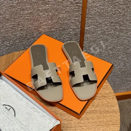 에르메스 오란 슬리퍼 117570