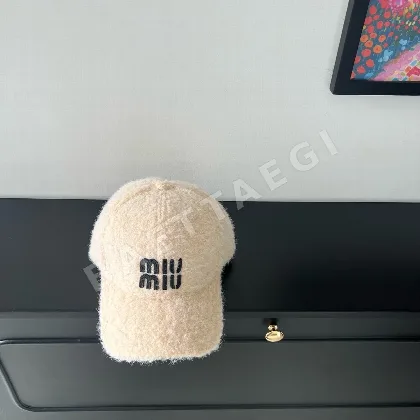 미우미우 모자 81397 Miu Miu Cap