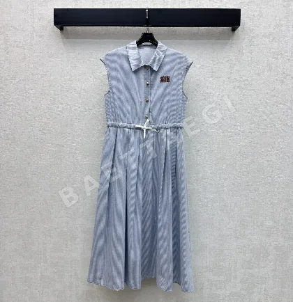 미우미우 스트라이프 플리츠 원피스 97407
