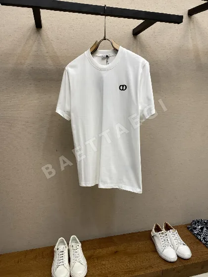 디올 자수 크루넥 코튼 반팔 티셔츠 1437
