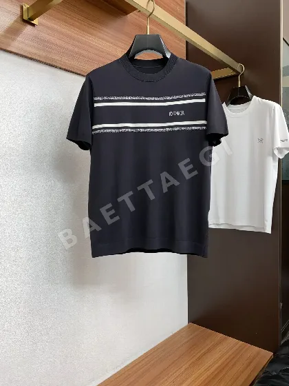 디올 남성 크루넥 반팔 티셔츠 47545