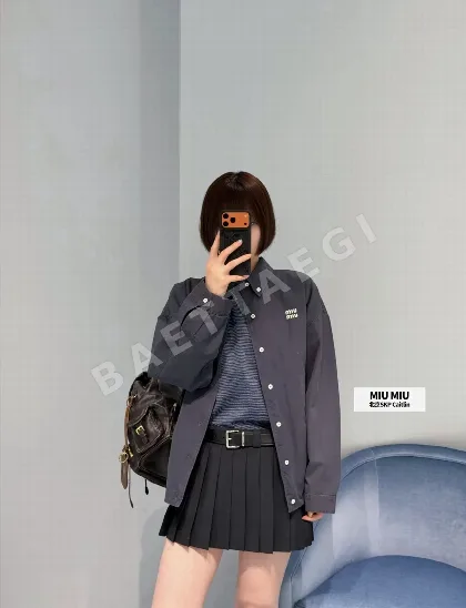 미우미우 다크 그레이 셔츠 재킷 102057