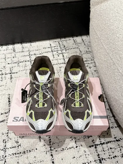 살로몬 로우컷 러닝화 74836