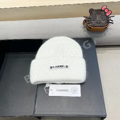 샤넬 더블 C 니트 비니 모자 185666