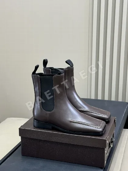 알라이아 스퀘어토 로퍼 120782