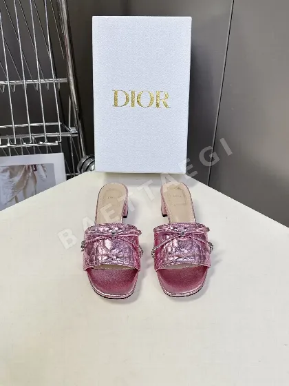 디올 다이아몬드 퀼팅 리본 청키힐 샌들 98552