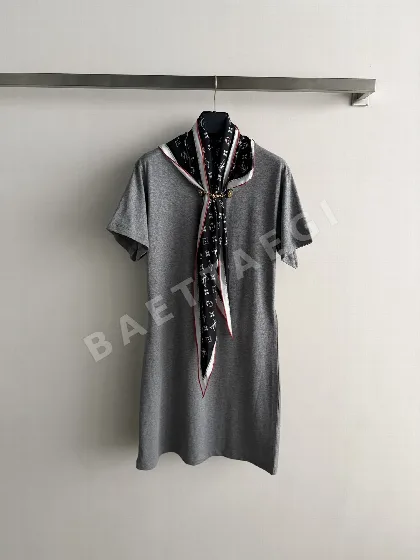 루이비통 여성 원피스 97140