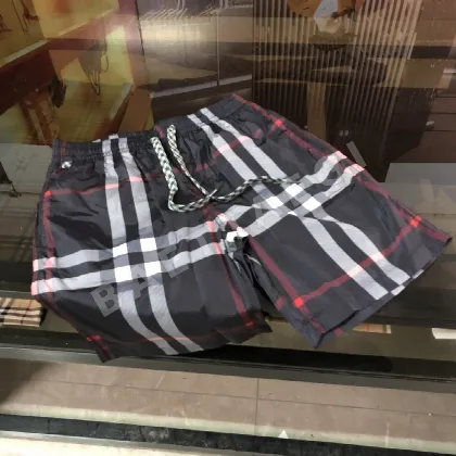 버버리 체크 패턴 메시 안감 남성 반바지 136794