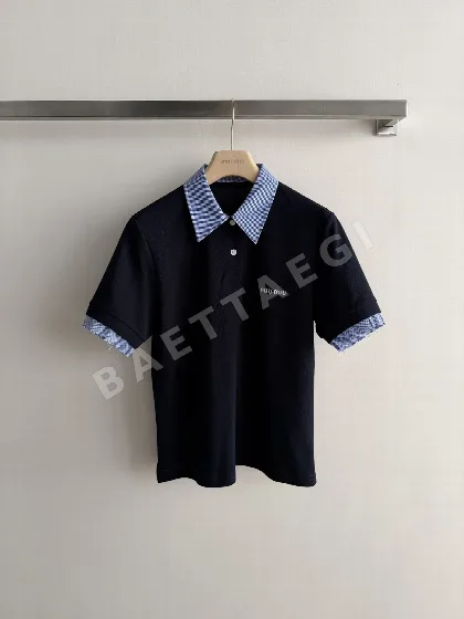 미우미우 여성 반팔 97364