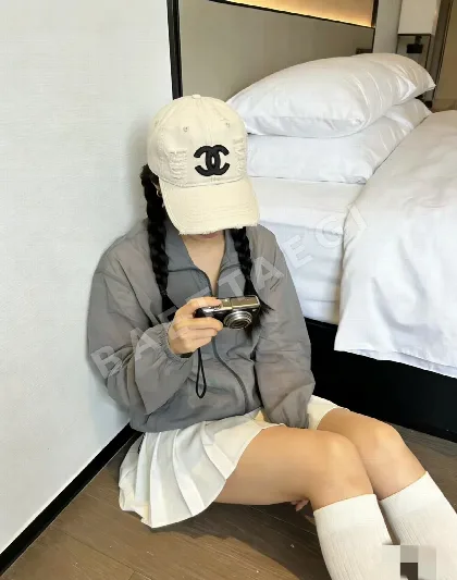 샤넬 로고 베이스볼 캡 185381