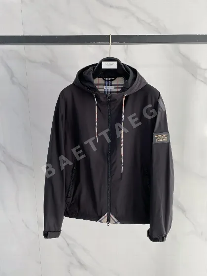 버버리 남성 후드 자켓 52628
