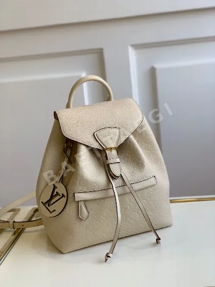 루이비통 몽수리 모노그램 앙프렝뜨 백팩 M45397