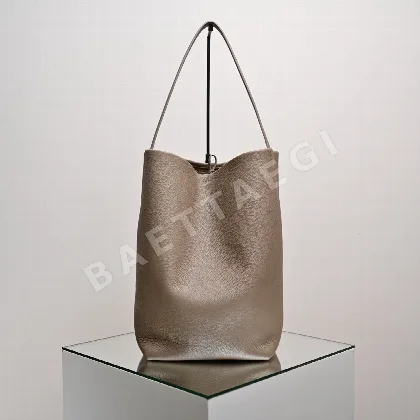 더로우 버킷백 75840