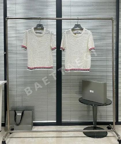 톰브라운 메시 크루넥 반팔 니트 티셔츠 126346