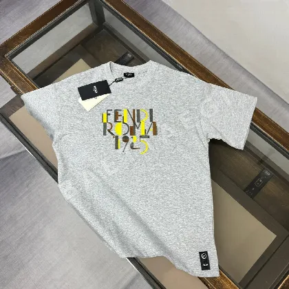 펜디 여성 반팔 88771