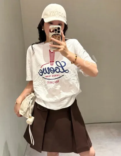 로에베 여성 반팔 52212