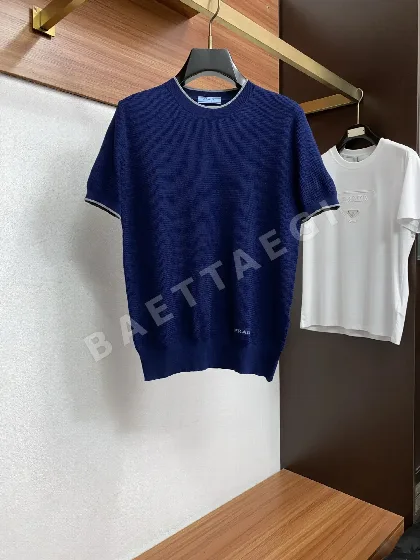 프라다 남성 심플 크루넥 반팔 티셔츠 148740